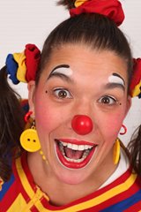 A Clown at your home for children's party. A clown at home? Why not! Drouille the clown will certainly impress your guests ! Ask her for a magic show, a balloon sculptures or a fanciful makeup and you'll be overwhelmed with her talent. She clowns in Montreal, Laval , Mirabel, she clowns everywhere, all the time! 
